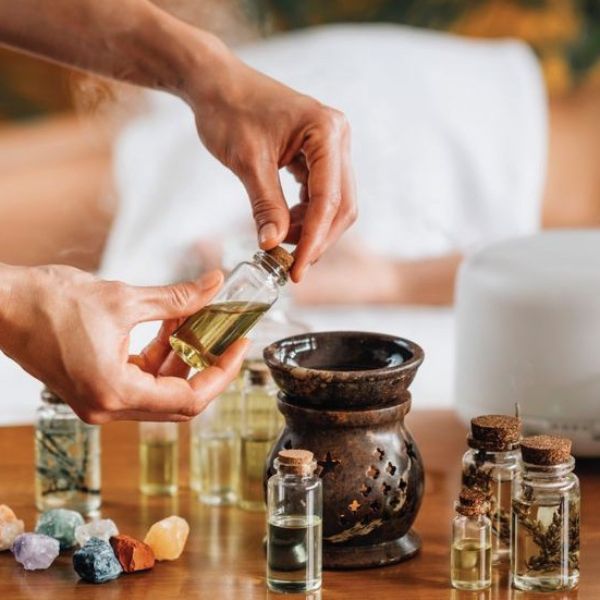 Aksa Spa (Home Massage Service) intro